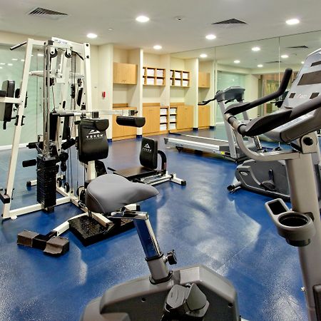 ספופן Holiday Inn Express Guadalajara Expo By Ihg מראה חיצוני תמונה