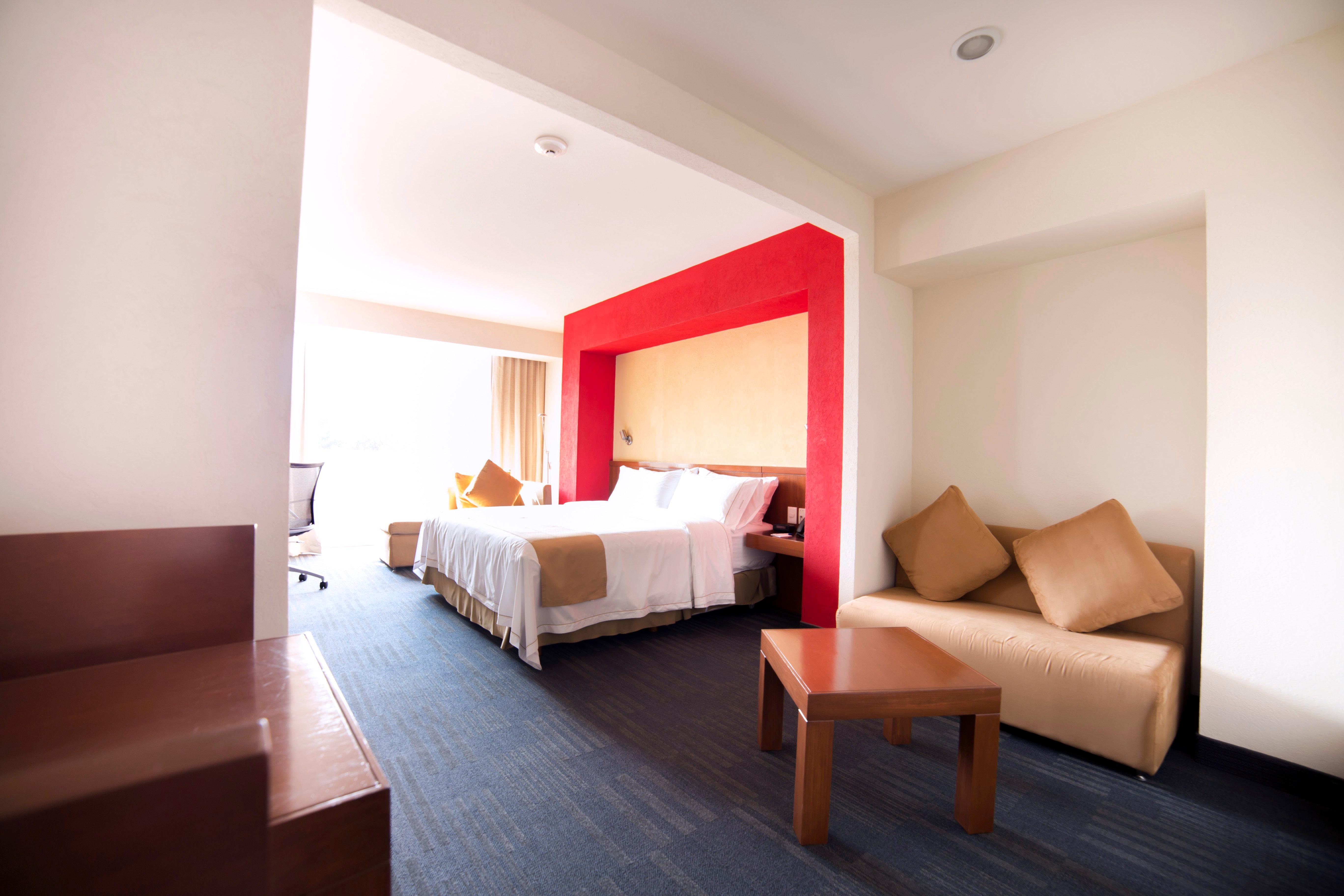 ספופן Holiday Inn Express Guadalajara Expo By Ihg מראה חיצוני תמונה