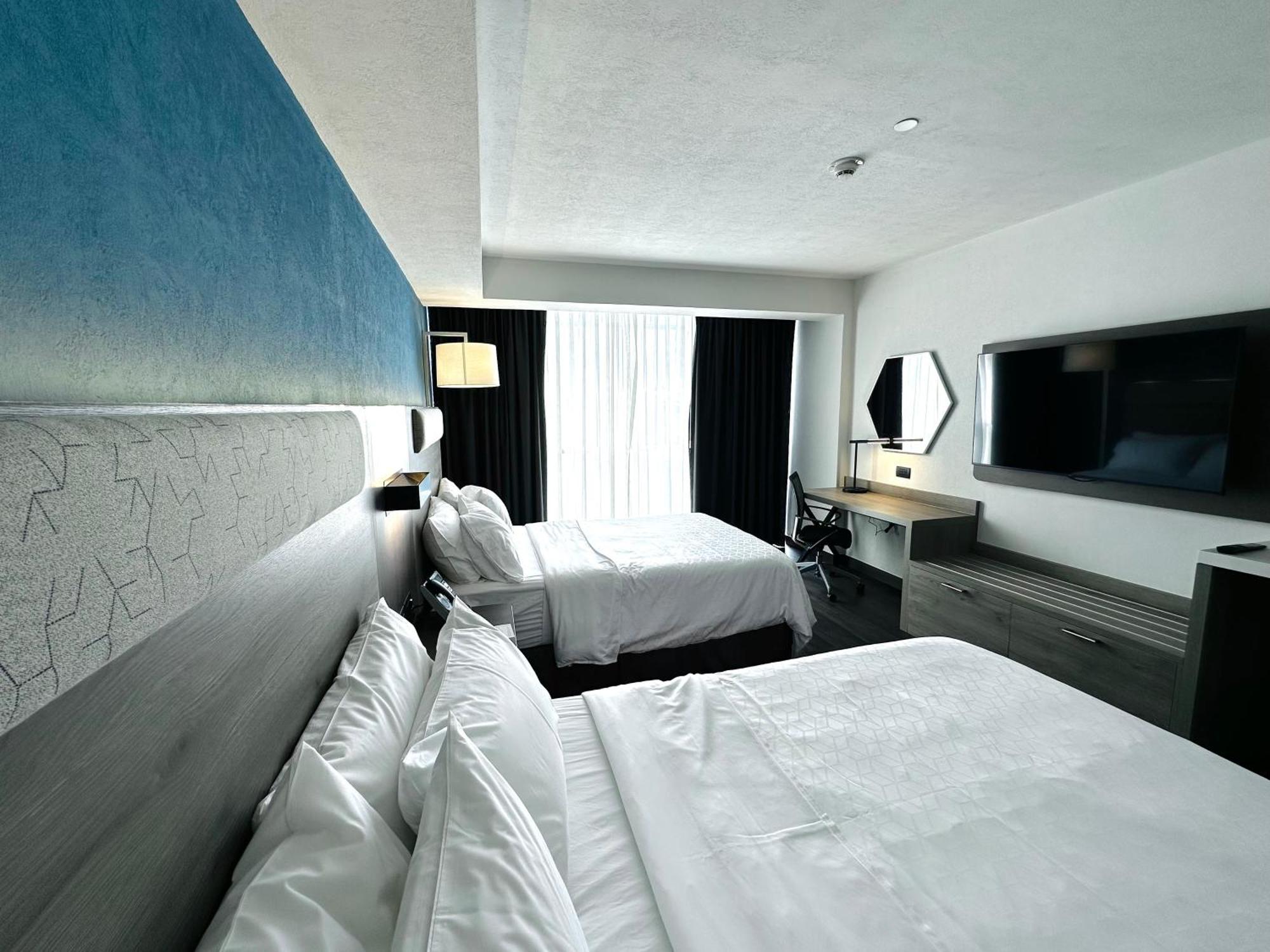 ספופן Holiday Inn Express Guadalajara Expo By Ihg מראה חיצוני תמונה